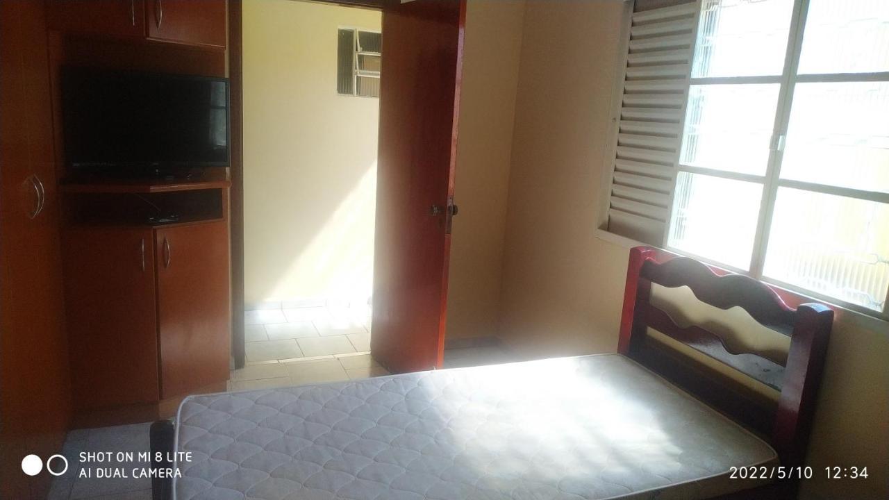 Hospedaria Donna Nene II Apartment Penapolis Luaran gambar